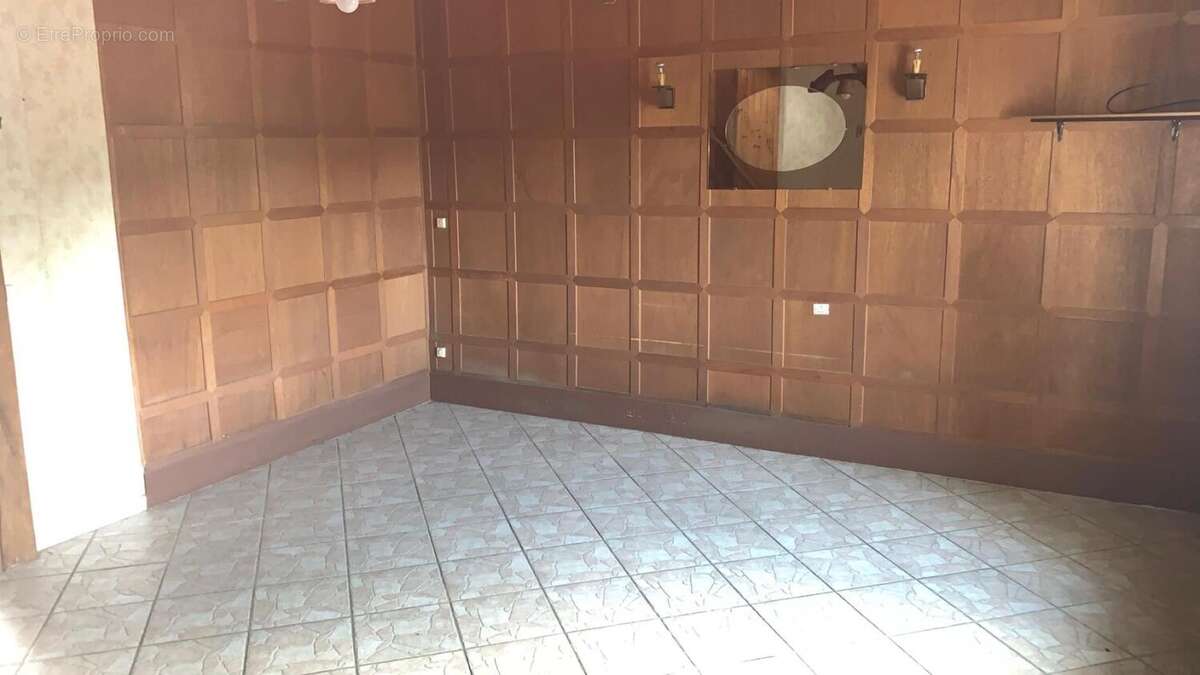 Photo 3 - Maison à COMMENTRY