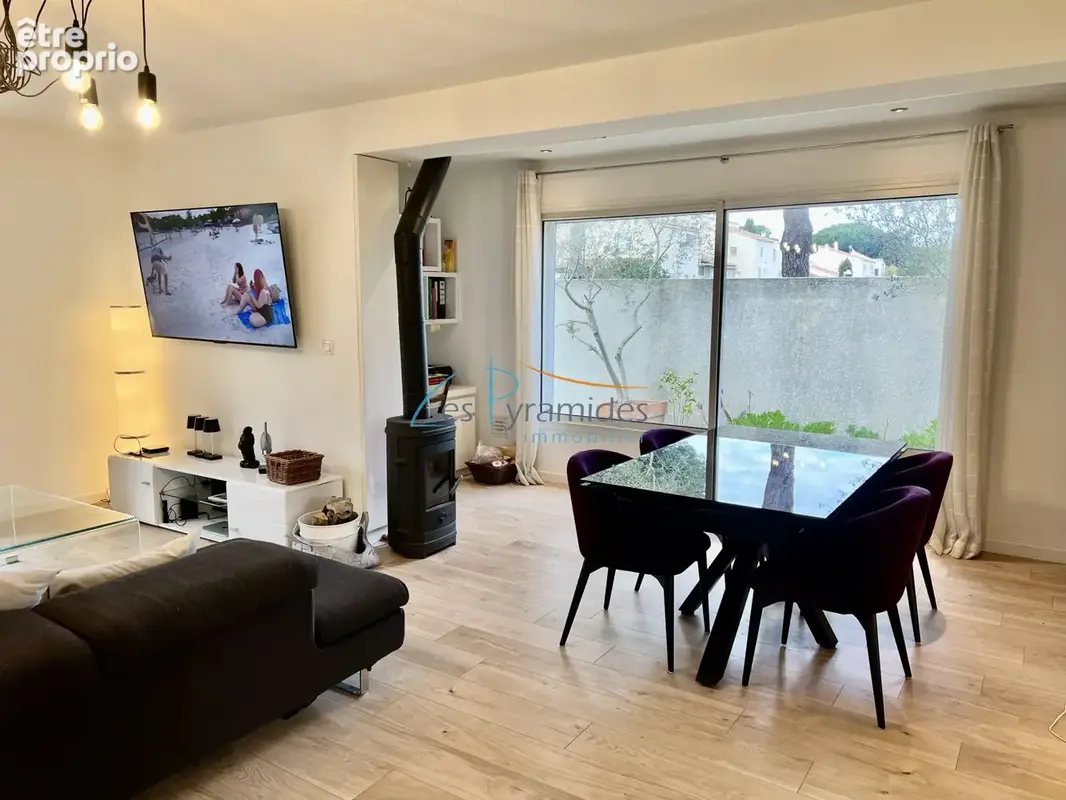La Grande Motte - Villa 4 pièces avec piscine et garage - photo 18