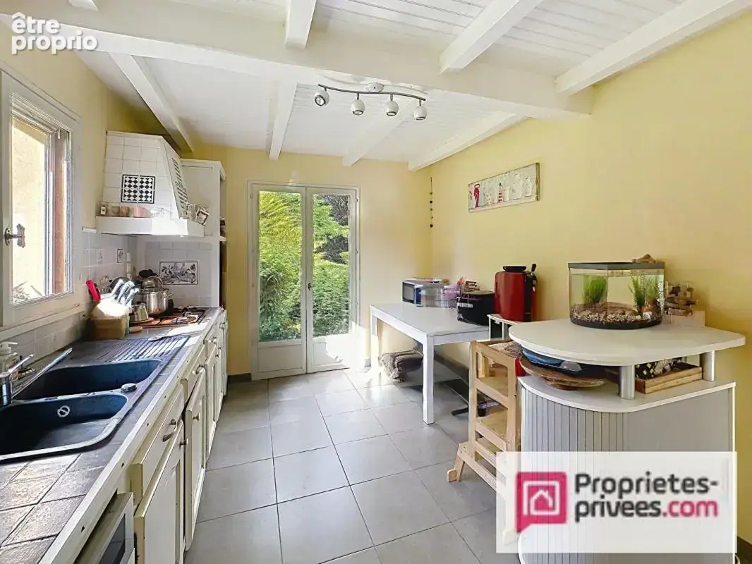 Maison familiale entre ville & campagne au bord d'un ruisseau protégé , à 5 minutes de Lisieux - photo 7