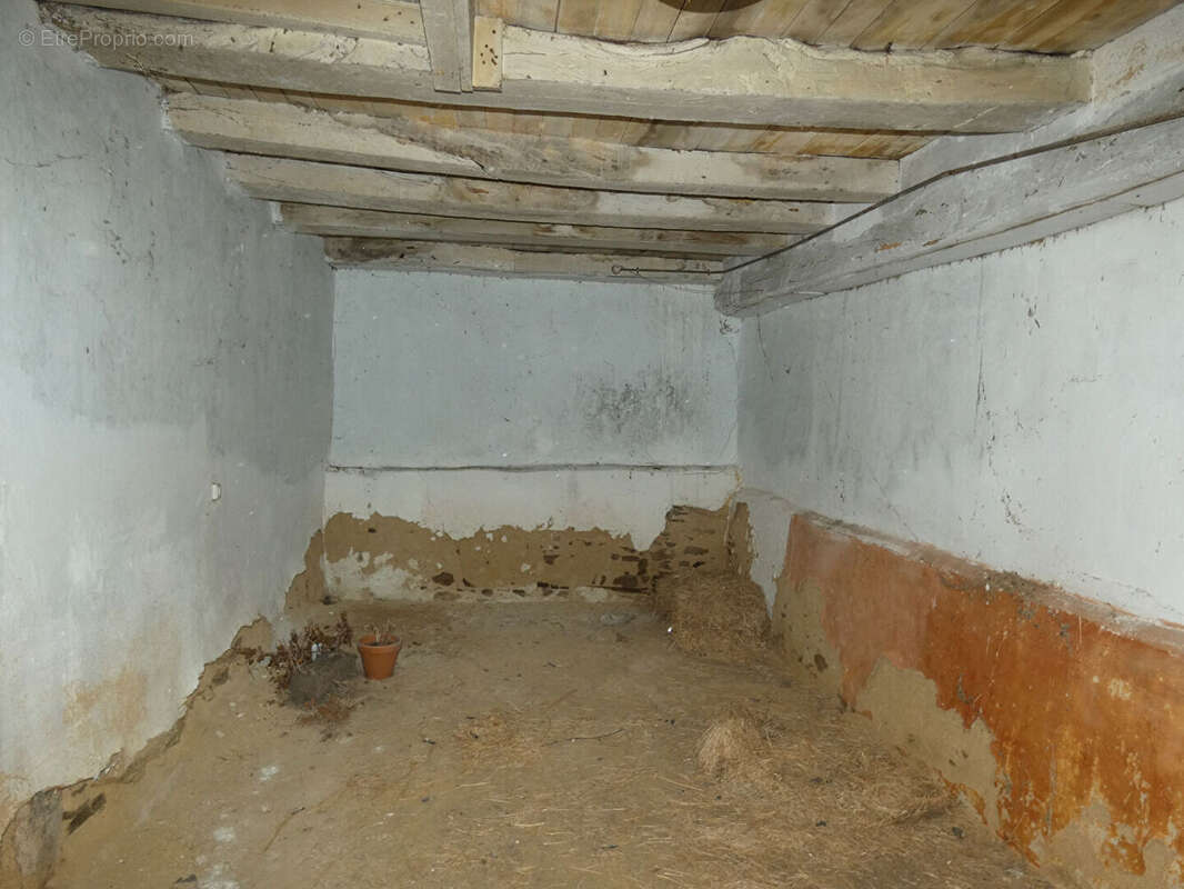 Maison 87 m² à Moulines  - photo 16