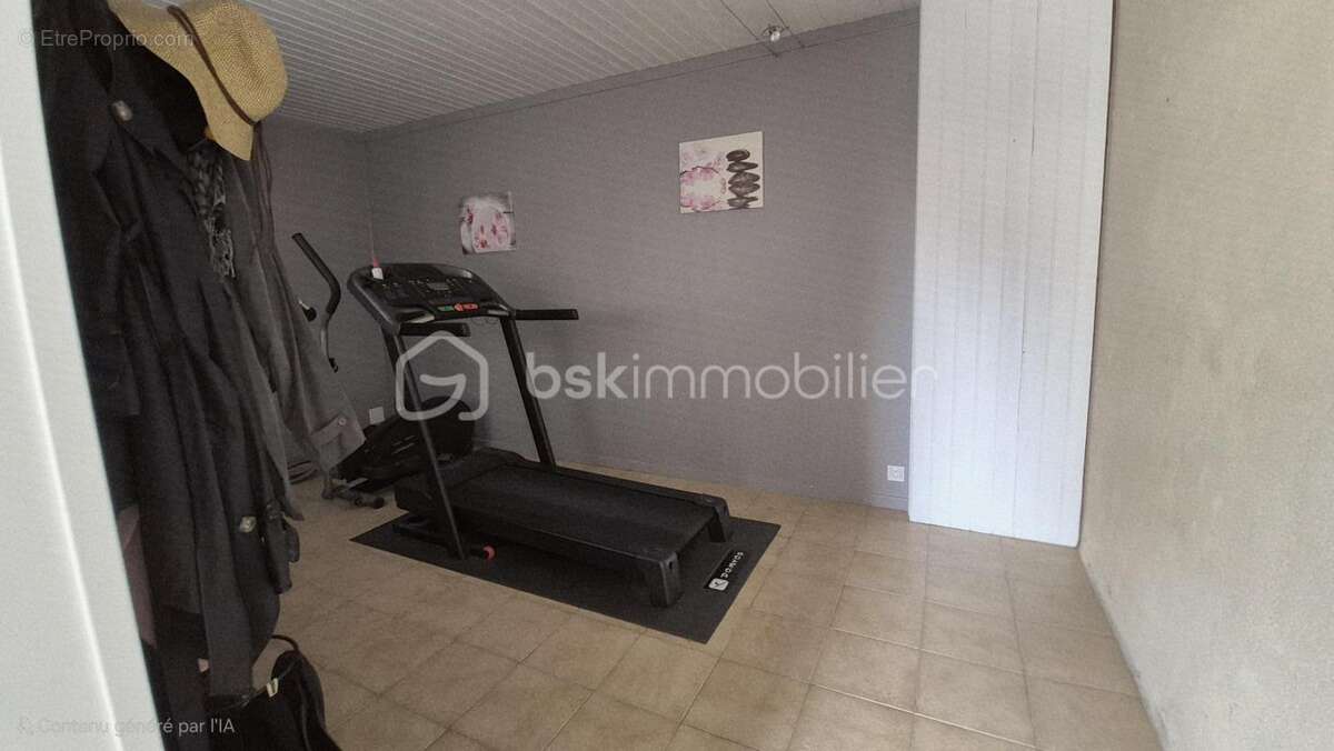 Maison à MAUZE-SUR-LE-MIGNON