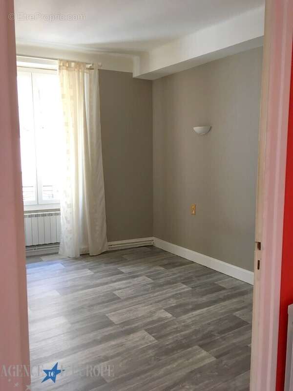 Appartement à VICHY