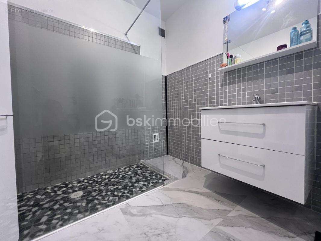 Appartement à FOURNEAUX