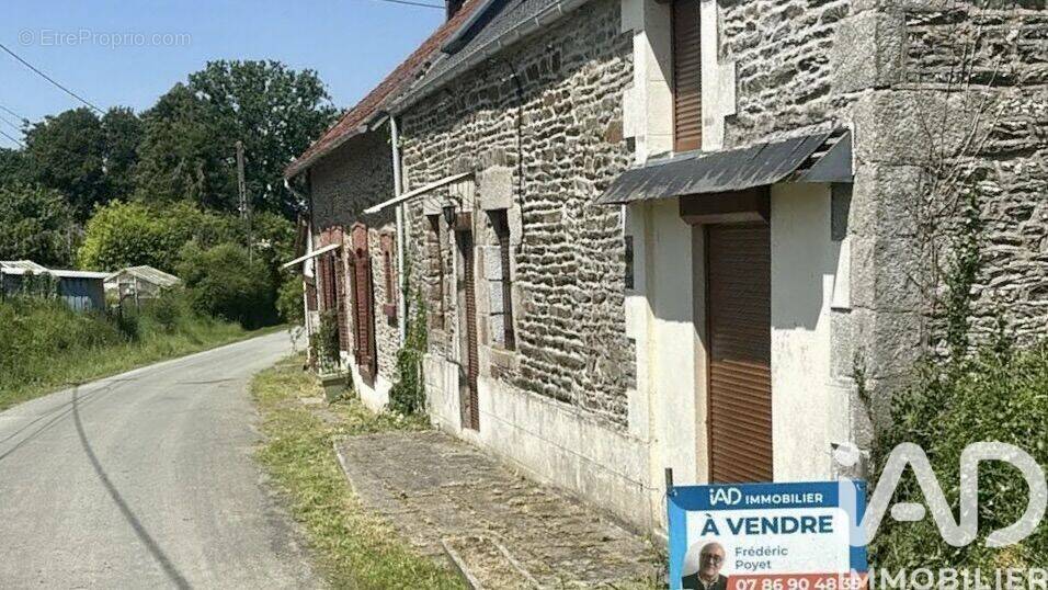 Photo 1 - Maison à CHEVAIGNE-DU-MAINE