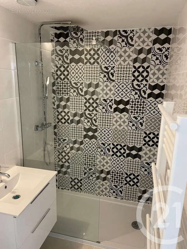 Appartement à EVIAN-LES-BAINS