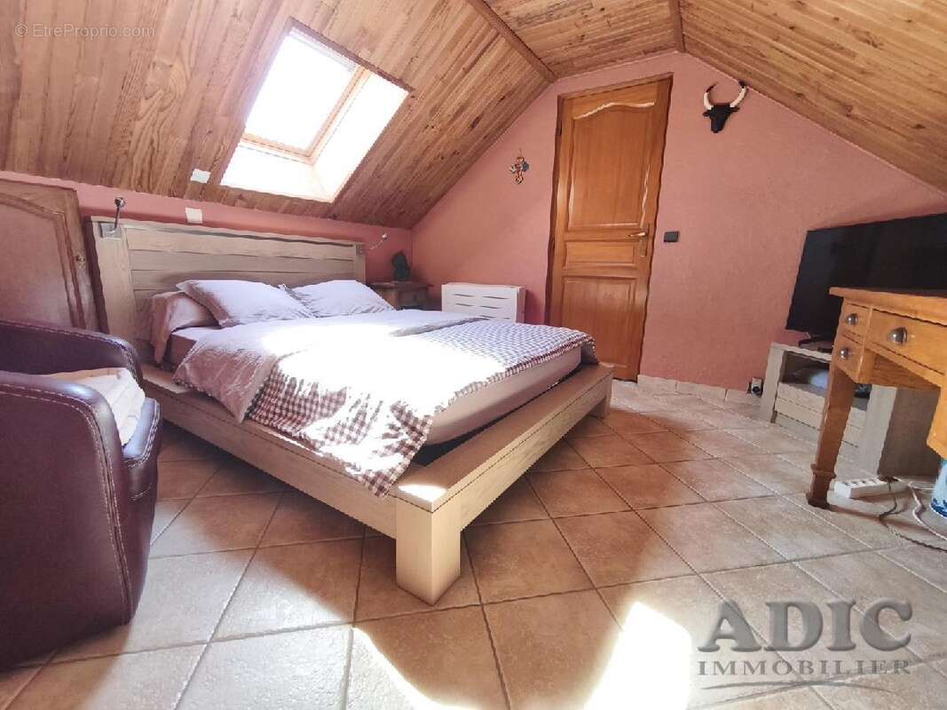 Maison 147 m² à Saint-Pathus  - photo 11