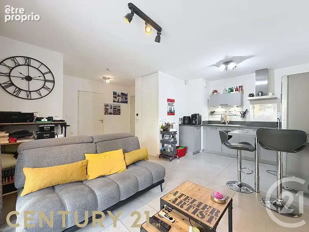 Appartement à SATHONAY-CAMP