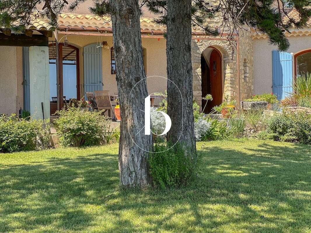 Maison 206 m² à Saint-Alexandre  - photo 11