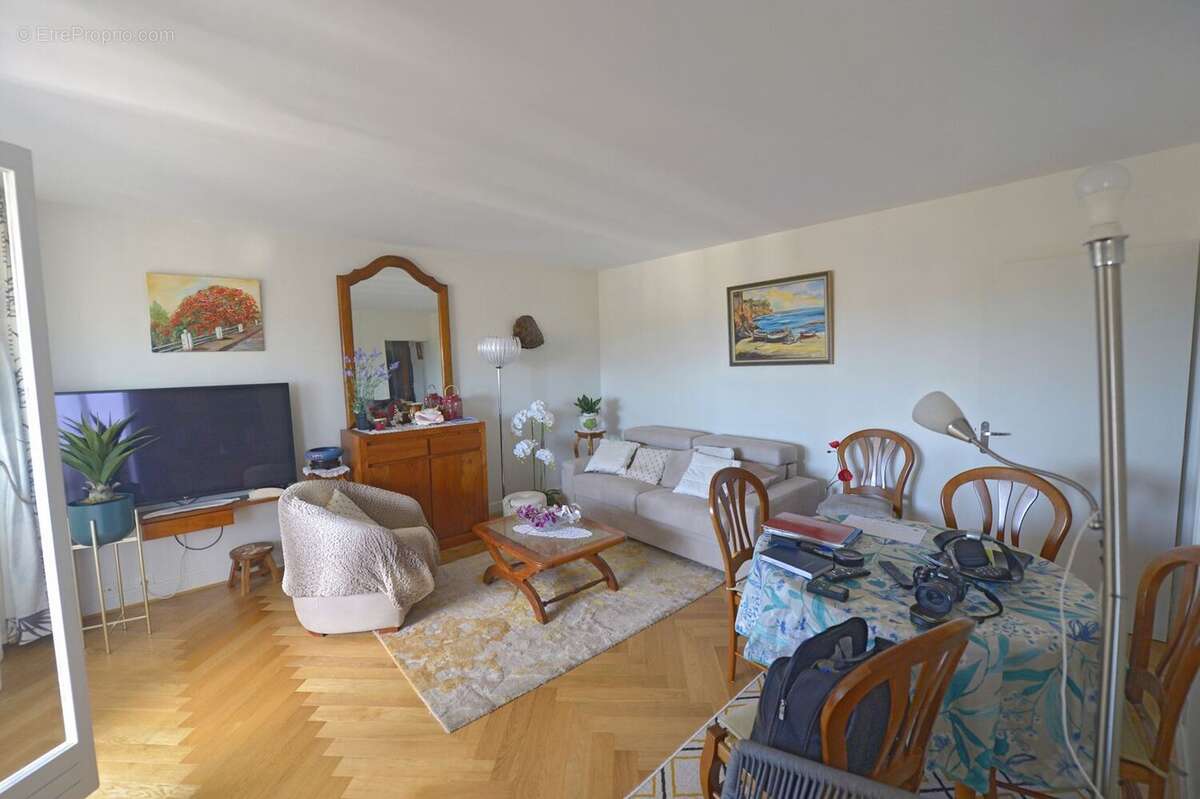 Appartement 63 m² à Royan  - photo 9