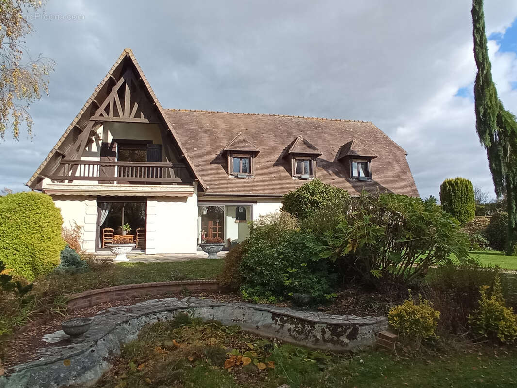 Maison à LE NEUBOURG