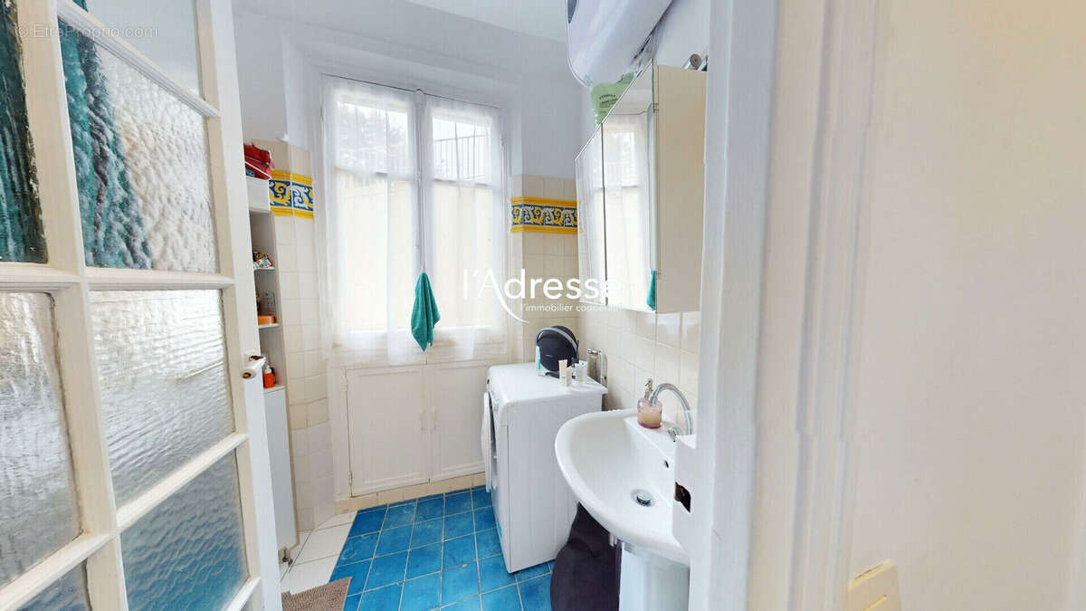 Appartement à PARIS-12E