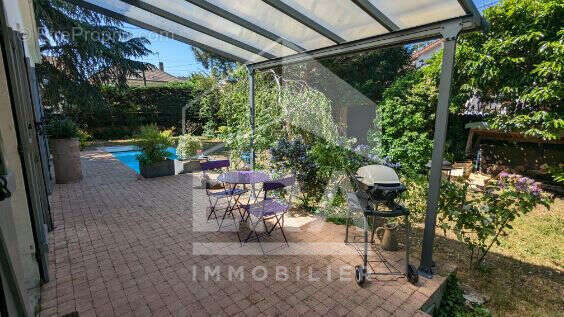 A vendre maison 6 pieces 172 m2 - photo 15