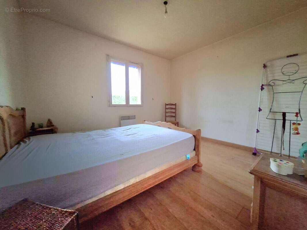 Maison à SAINT-OUEN-LE-MAUGER