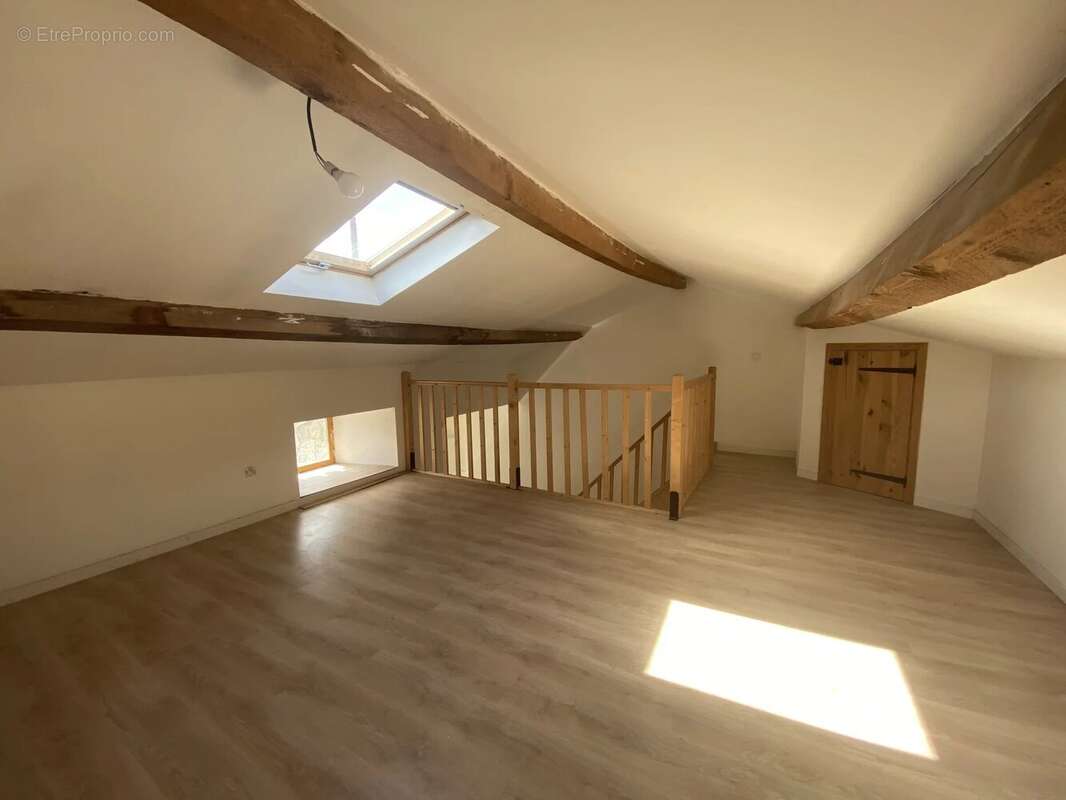 Maison à ORADOUR-SAINT-GENEST