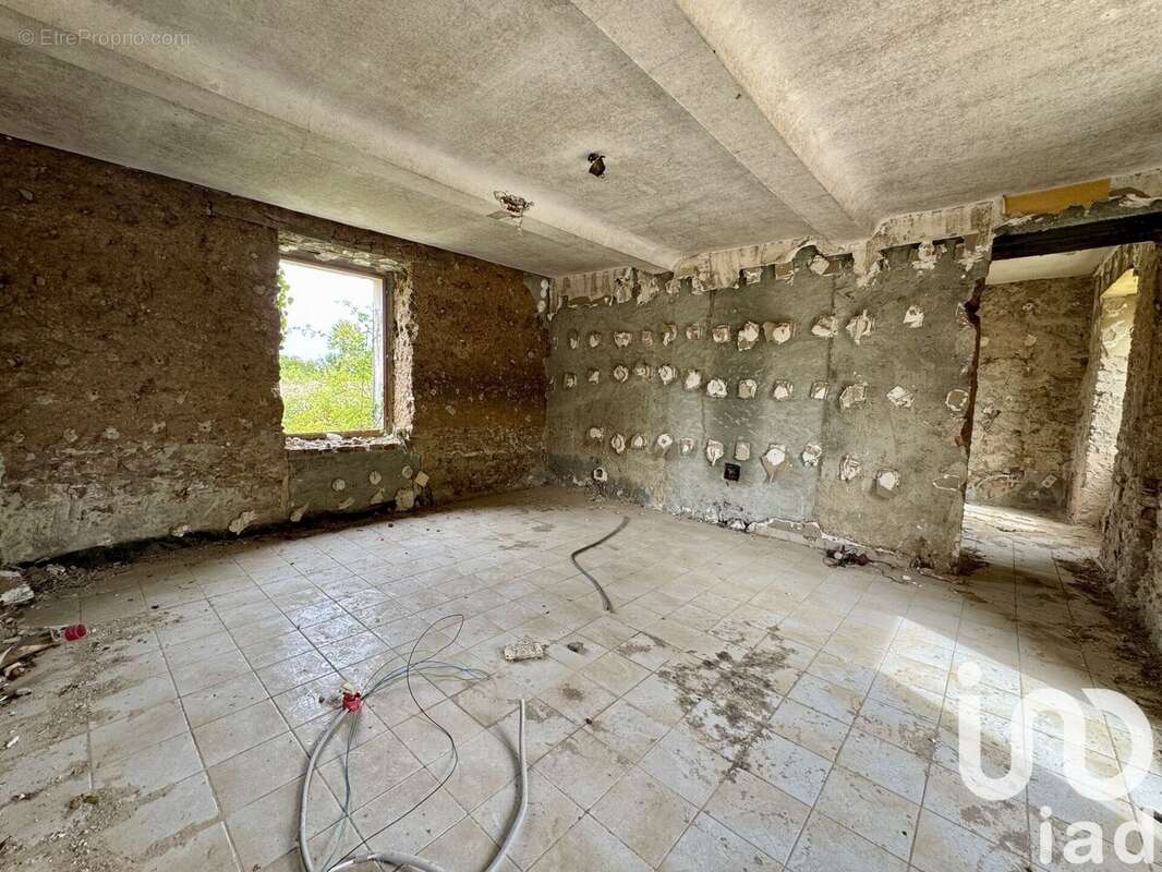 Photo 4 - Maison à REMILLY-SUR-LOZON