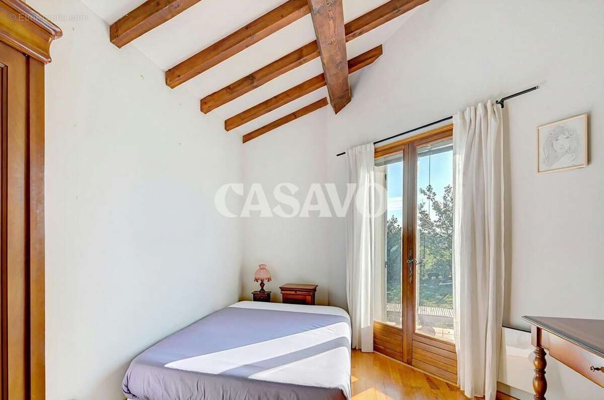 Vente Maison 5 pièces de 136m² - 13200 Arles - photo 13
