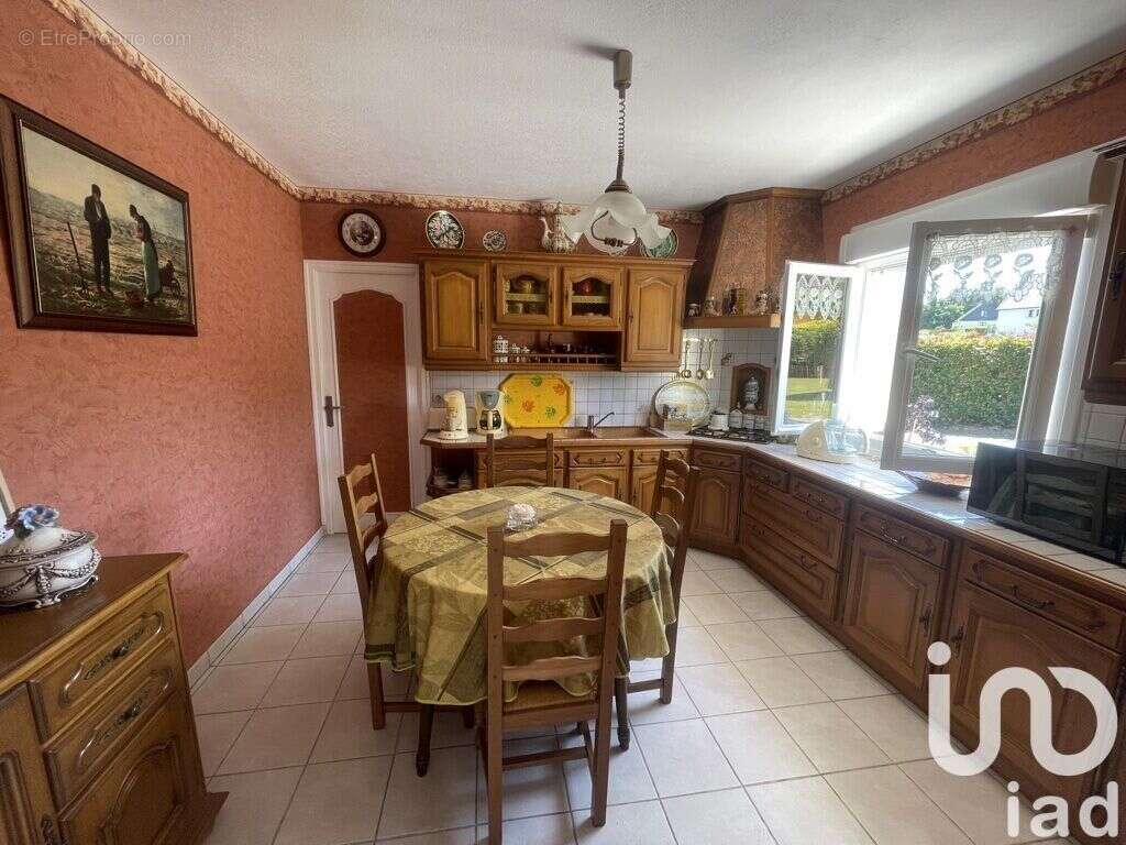 Maison 144 m² à Saint-Vran  - photo 5