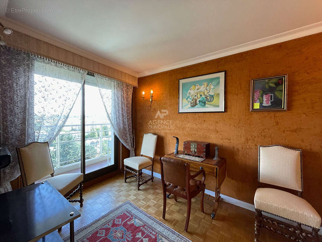 Appartement à SAINT-GERMAIN-EN-LAYE