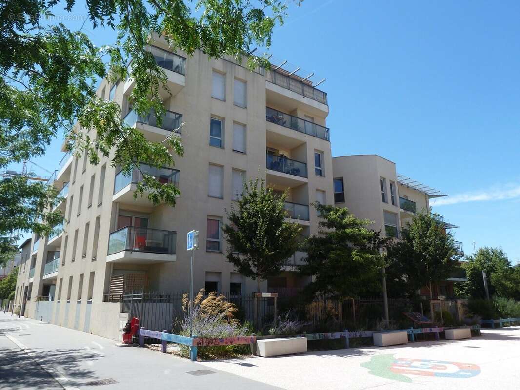 Appartement à LYON-8E