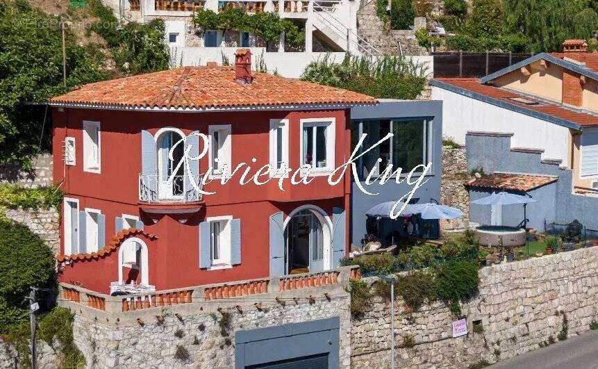 Maison à LA TURBIE