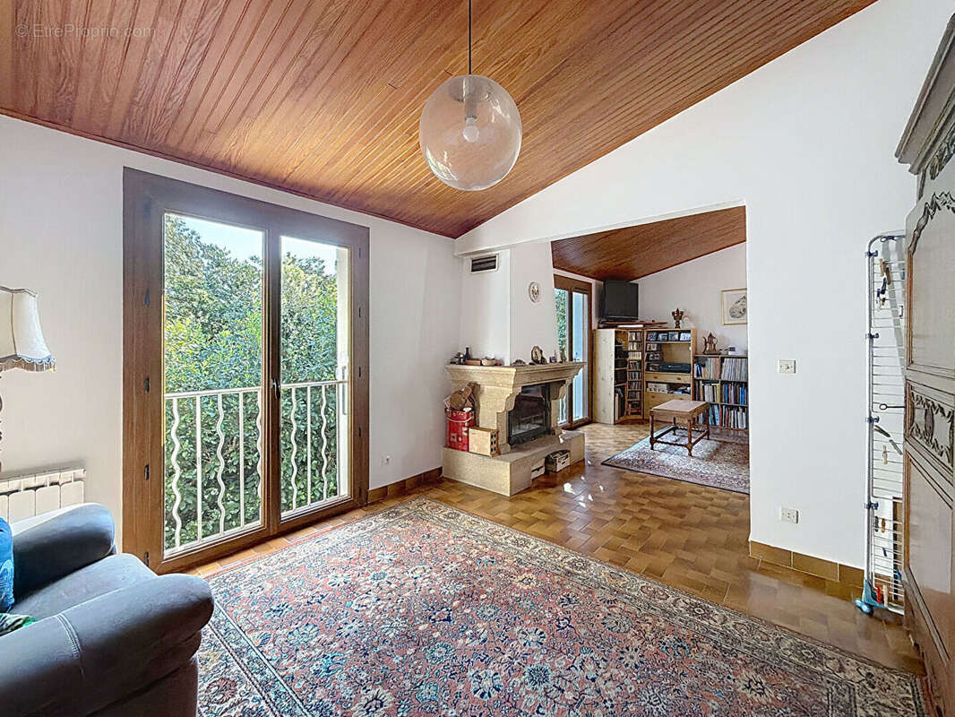 Maison à VILLENEUVE-LES-AVIGNON