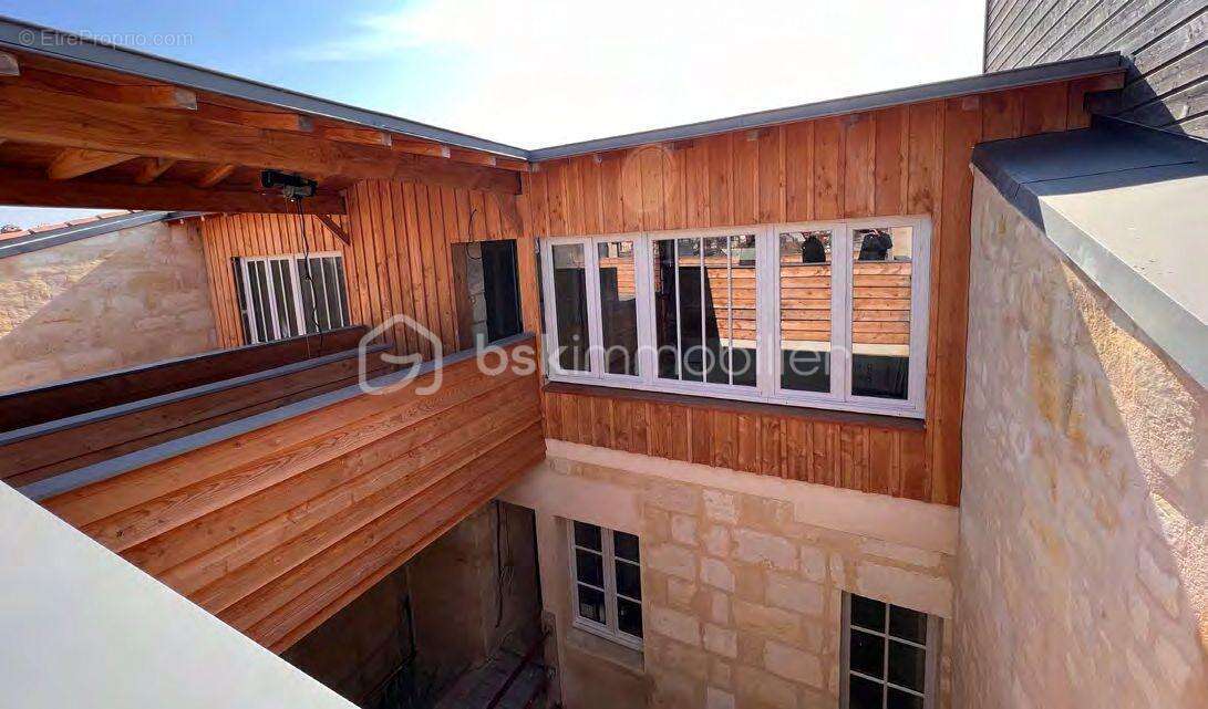 Bel appartement T3 de 55m2 avec rooftop privatif de 43m2 sans vis-à-vis+ une surface de 30m2 inférieure à 1,80 à Bordeaux - photo 7