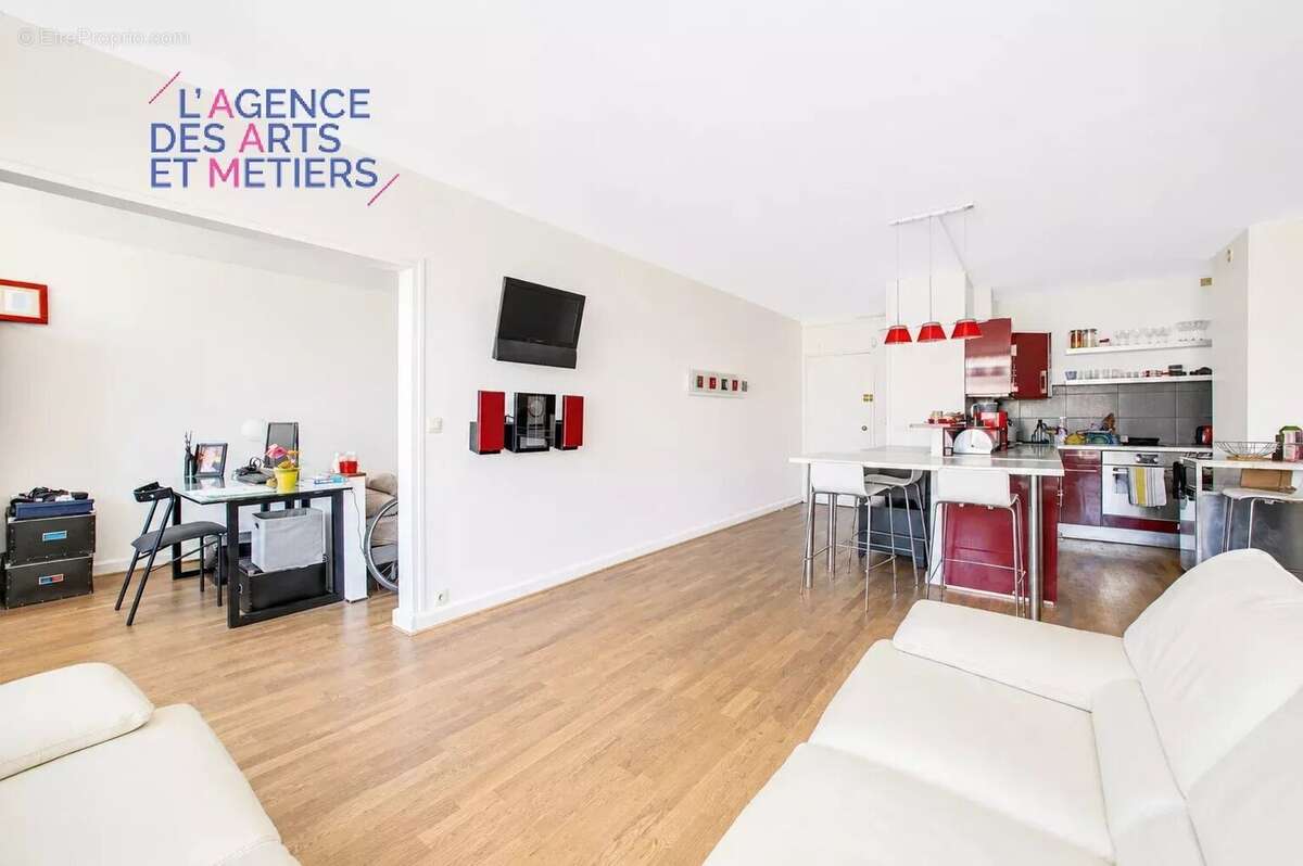 Appartement à PARIS-20E