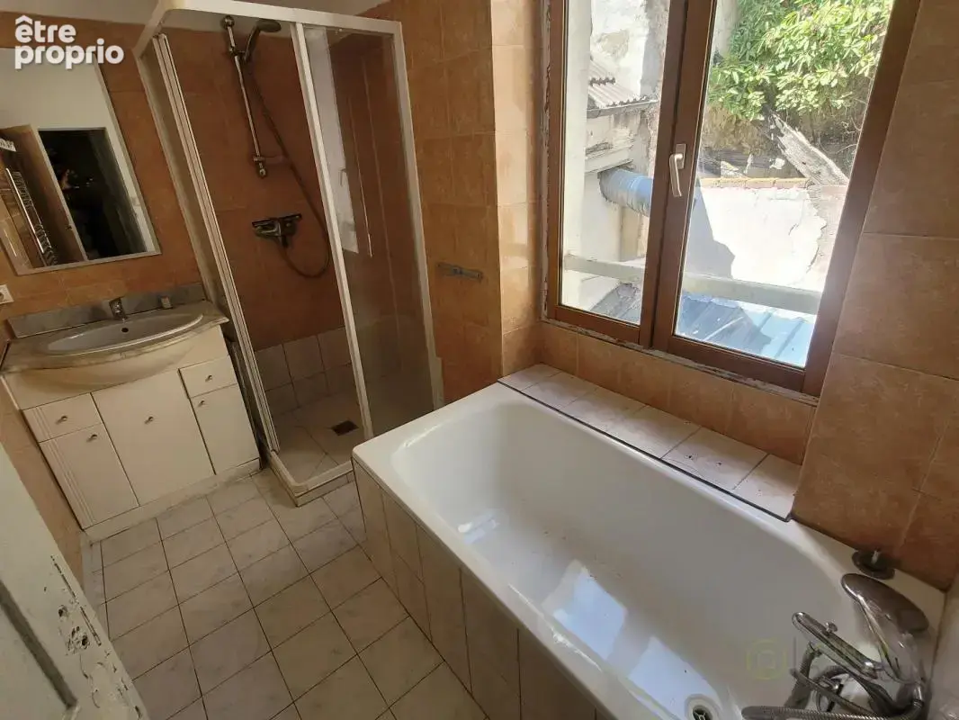 Commerce 120 m² à Chaumes-En-Brie  - photo 9