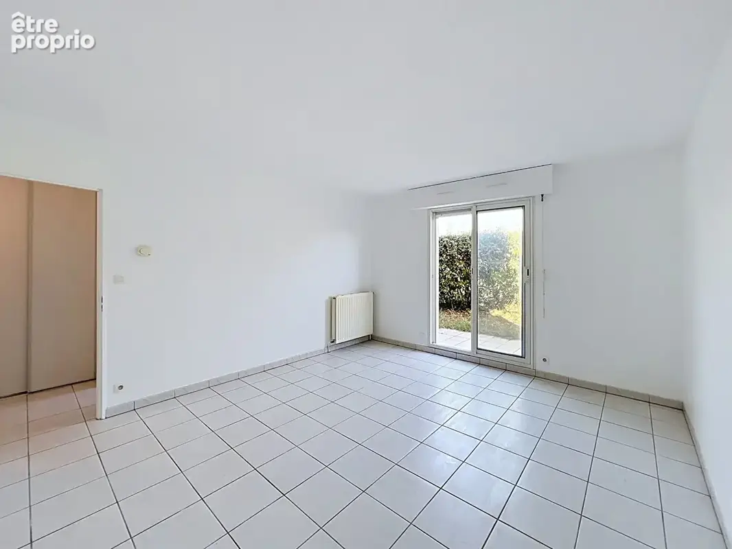 Caudéran Golf - 2 p - 46m² - Parking - photo 2