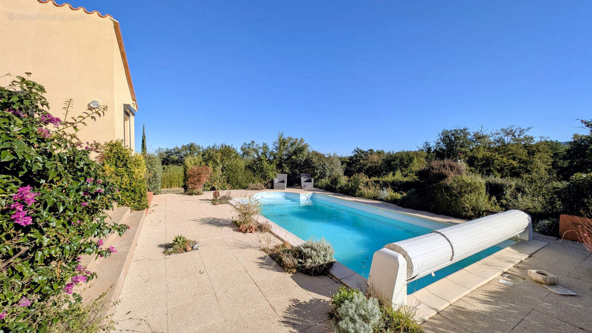 Maison à MONTESQUIEU-DES-ALBERES