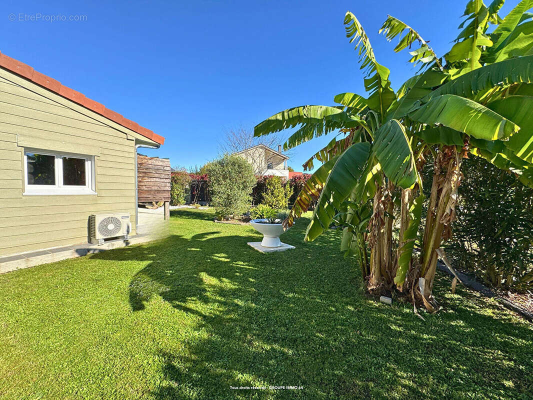 Maison à SERRES-CASTET