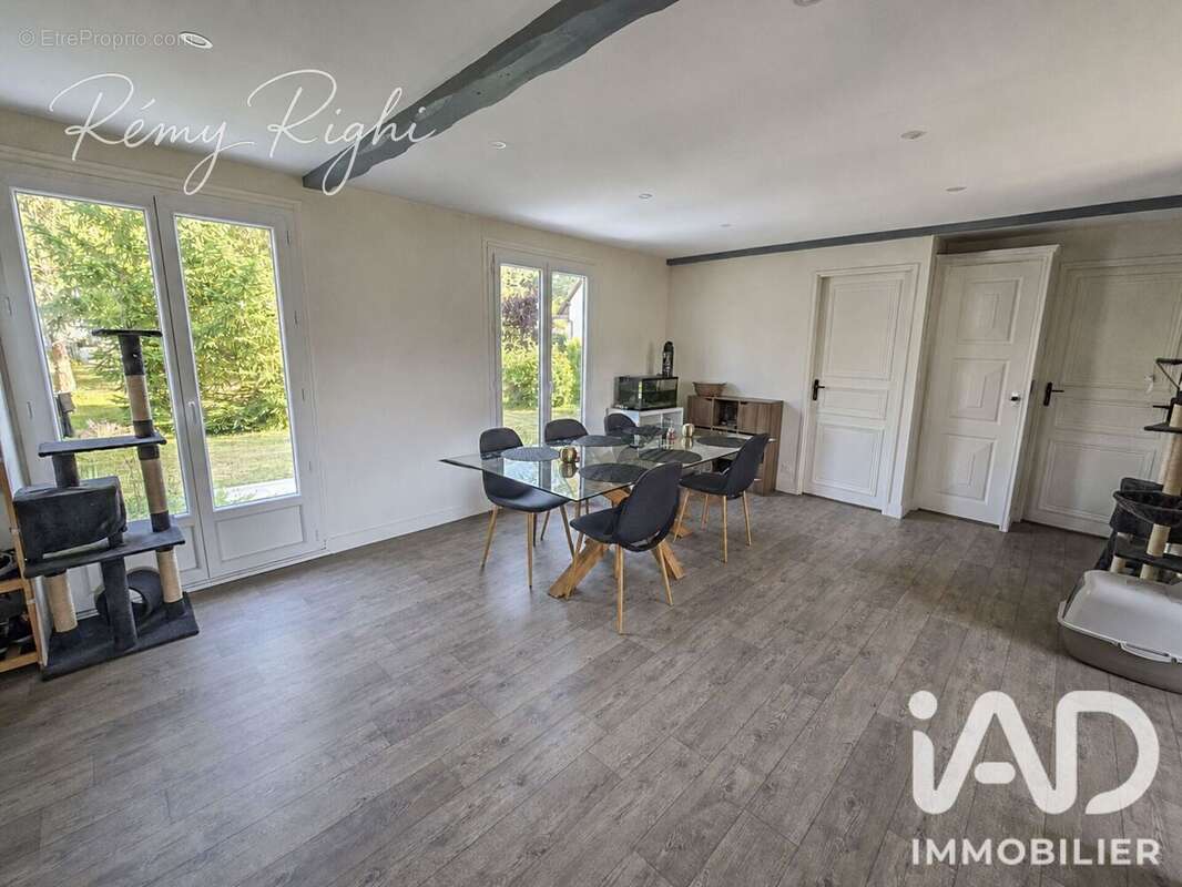 Photo 5 - Maison à CHEVILLON-SUR-HUILLARD