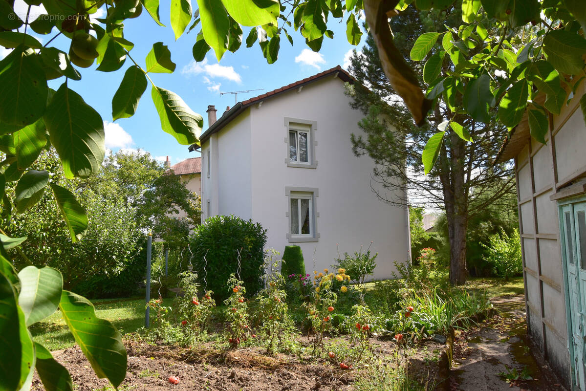 Maison individuelle avec terrain et grand garage sur FOUG - photo 4