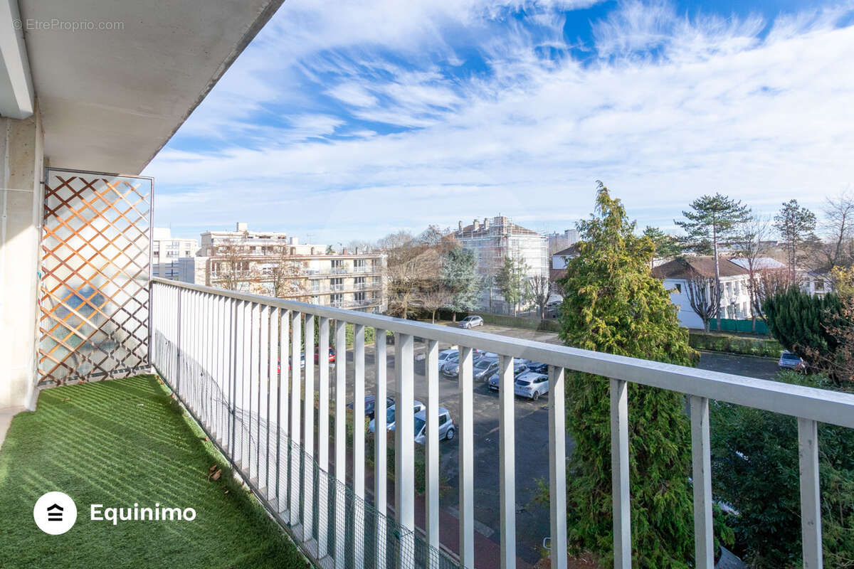 Appartement à RUEIL-MALMAISON