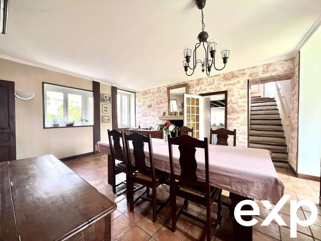 Maison à MONTGEROULT