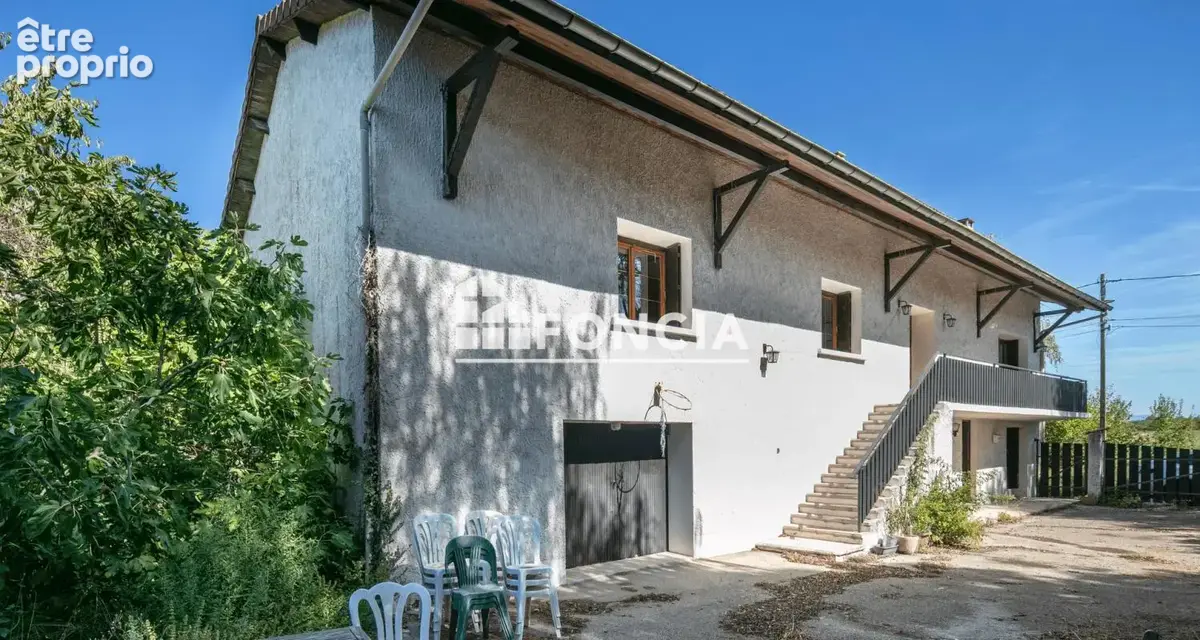 Grande maison familiale à fort potentiel – Environnement calme - photo 2