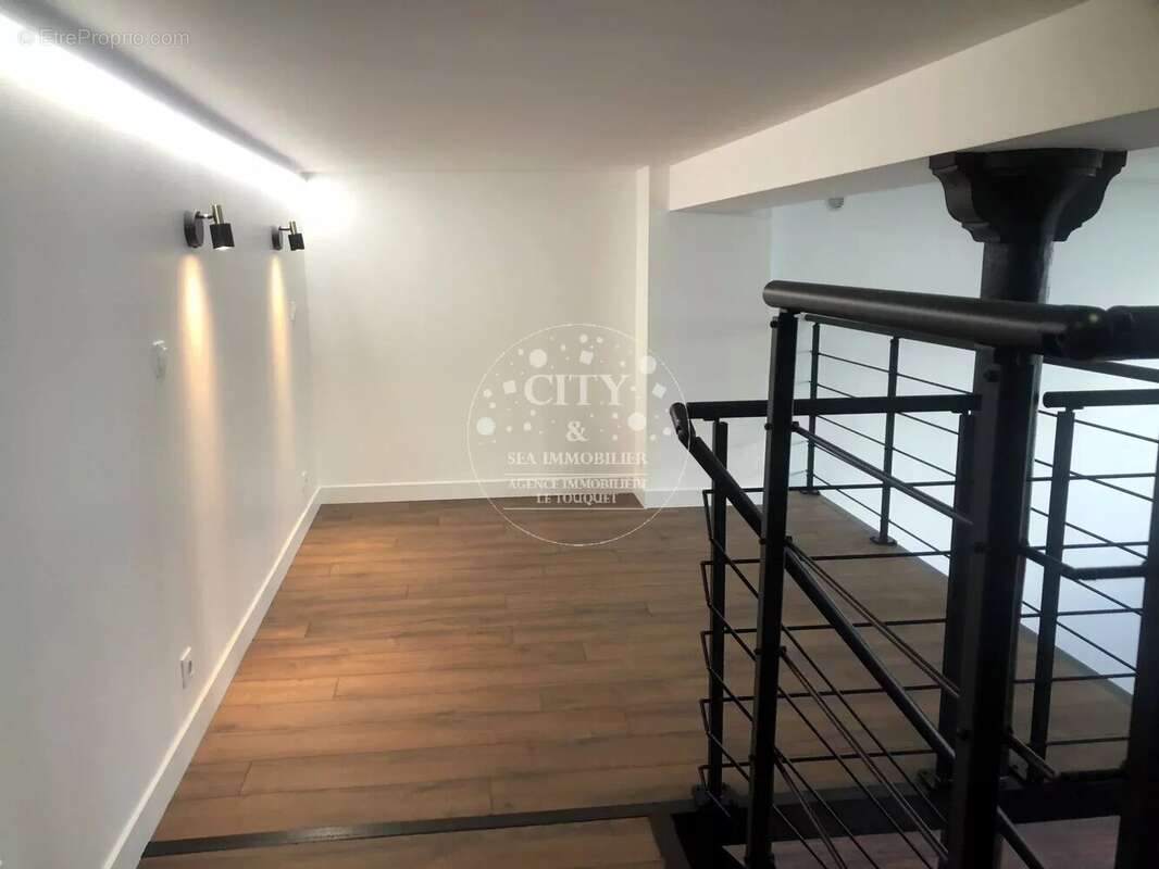 Paris 11ème - loft dans immeuble haussmannien - photo 4