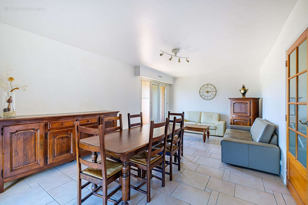 Appartement à LYON-9E