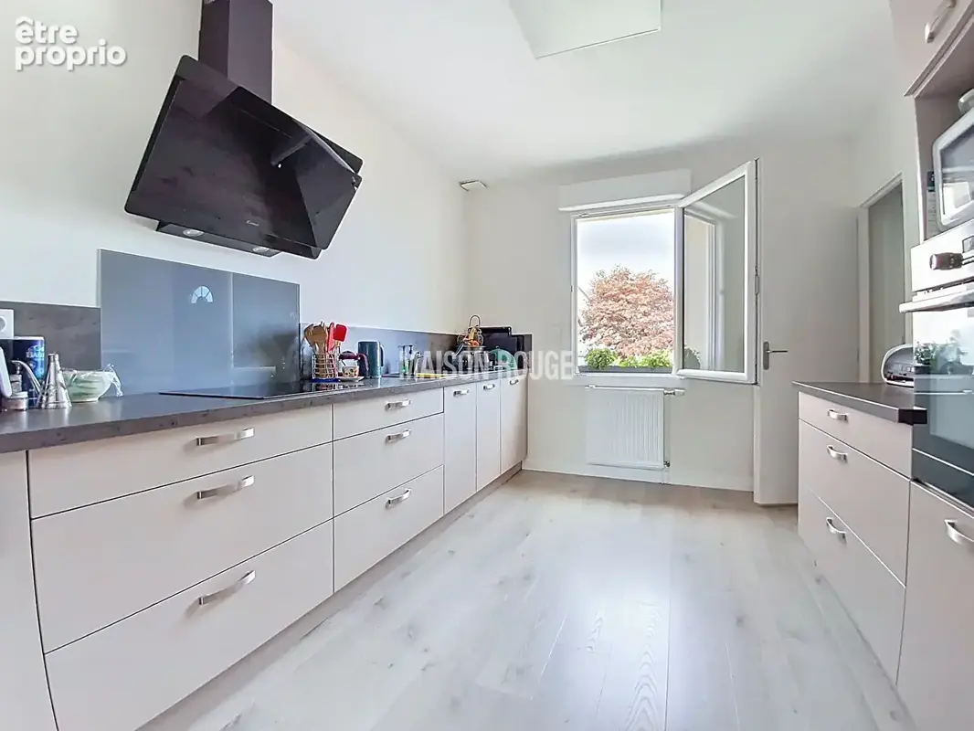 INVESTISSEMENT LOCATIF - Maison entièrement rénovée à proximité du Bourg de Ploufragan - Au calme en impasse - photo 4