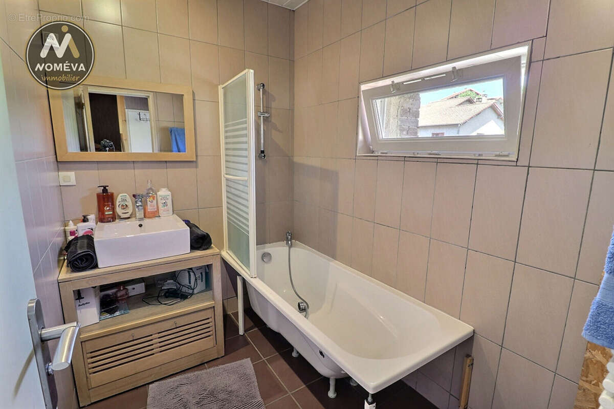 Appartement à MONTFAUCON-EN-VELAY