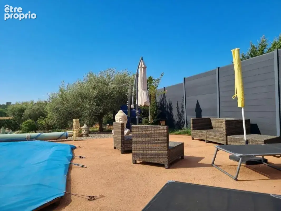 Maison Regusse 4 pièce(s) 115 m2 avec piscine et garage - photo 4