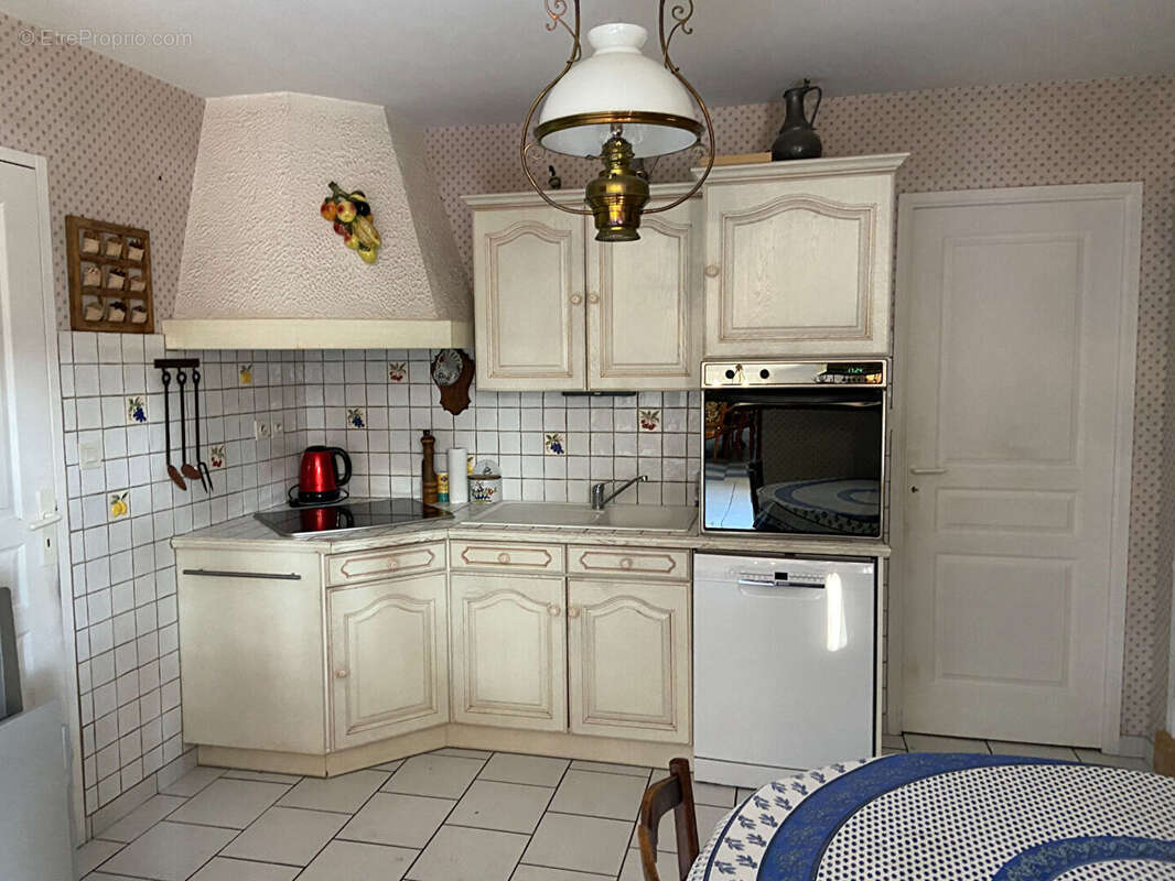 Maison à COULANGES-LES-NEVERS