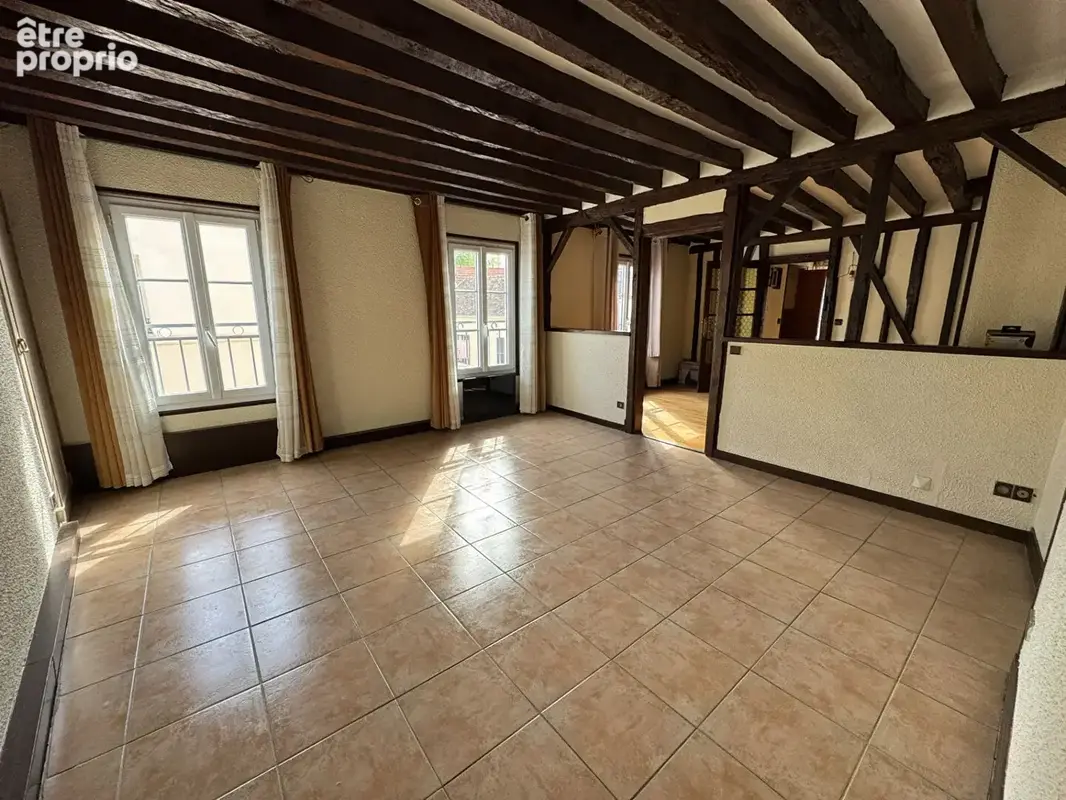Appartement  CENTRE MONTFORT L'AMAURY  2 pièces 48 m2 - photo 2