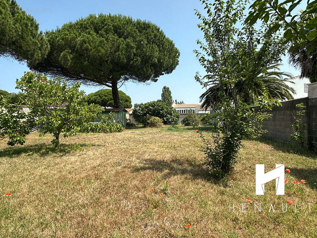 Maison La Couarde Sur Mer 6 pièce(s) 172 m2 - photo 3