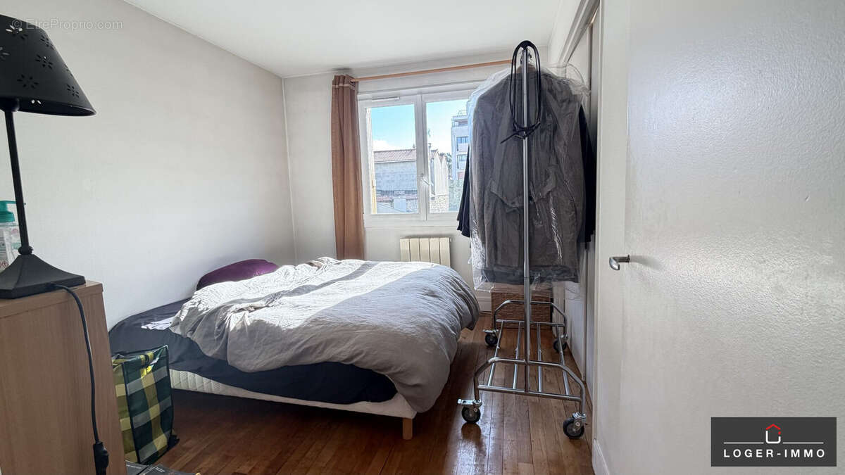 Appartement à SAINT-MAUR-DES-FOSSES