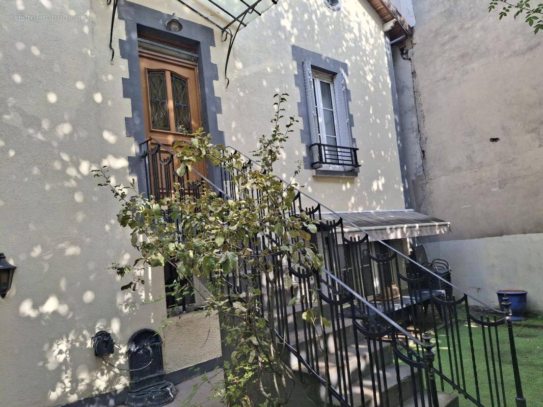Maison à MONTREUIL