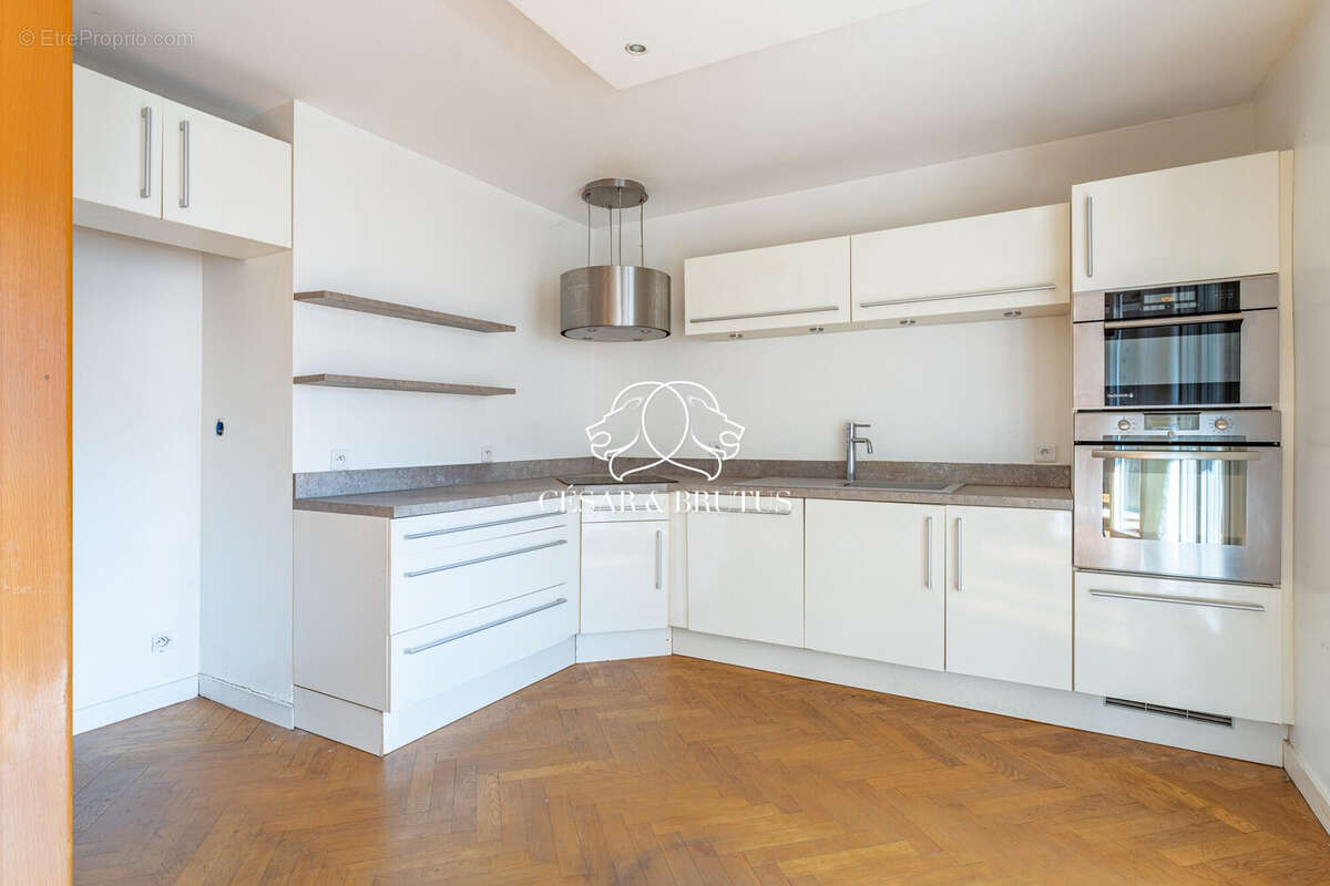 Appartement à LYON-6E
