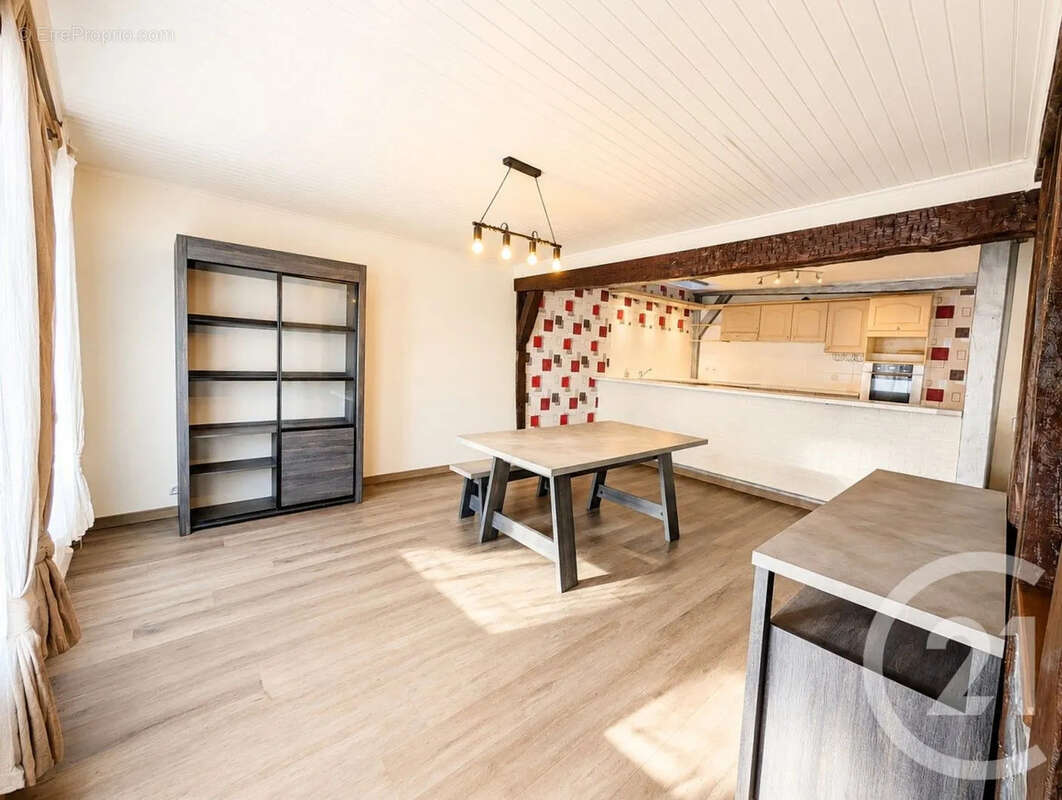 Appartement 123 m² à Chalons-En-Champagne  - photo 2