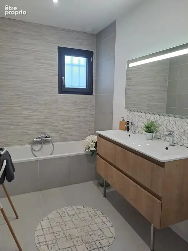 A 10 min de Lectoure, Villa T4 avec piscine et garage - photo 7