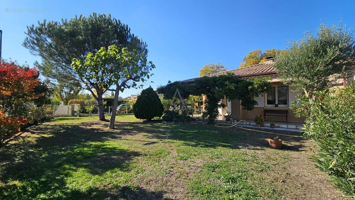 Maison à SAINT-DENIS-DE-PILE